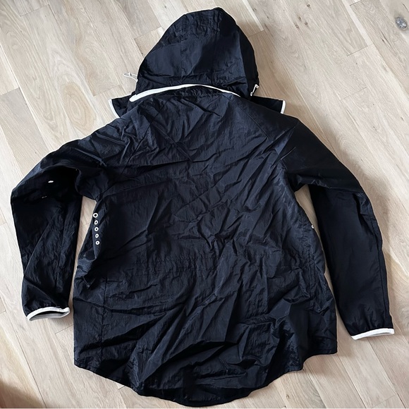 Nike jacket - Picture 5 of 6